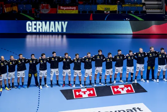 KLAHN_20-1-.jpg