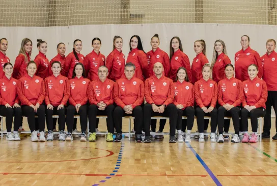 24_Teambild_SVK.jpg