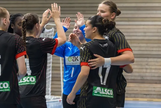 teamu18.jpg