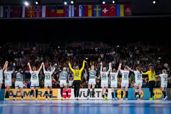EURO24W_Iceland-vs-Germany_KA106292_EM.JPG