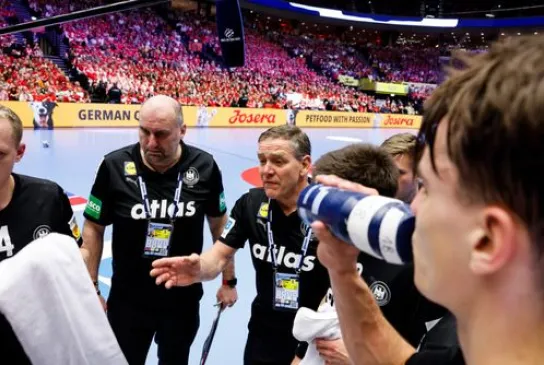 Euro26---Germany-vs-Denmark__95A3702_JE.JPG